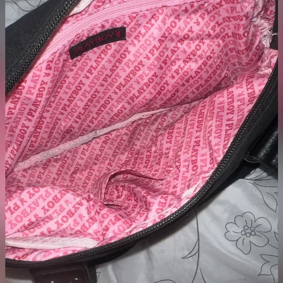 PLAYBOY BUNNY VINTAGE Y2K PLAYBOY BUNNY PURSE / Shoulder bag VERY RARE BAG - Picture 17 of 17